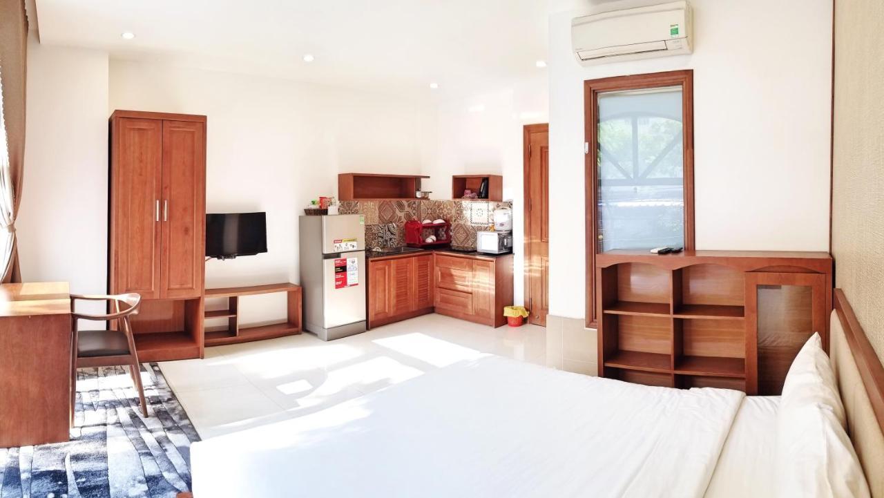 Aris Beach Apartment & Hotel Da Nang Esterno foto
