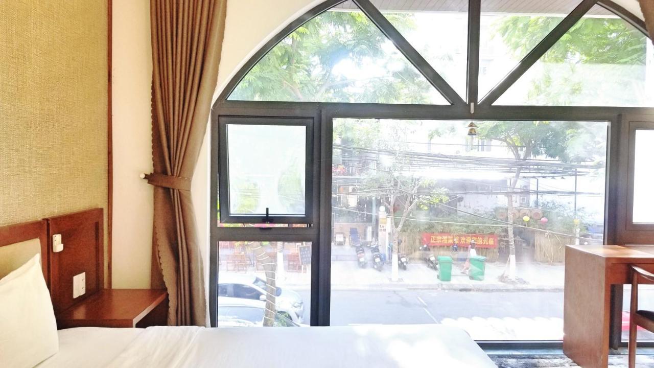 Aris Beach Apartment & Hotel Da Nang Esterno foto