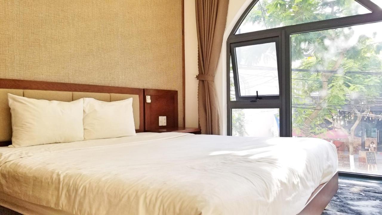 Aris Beach Apartment & Hotel Da Nang Esterno foto
